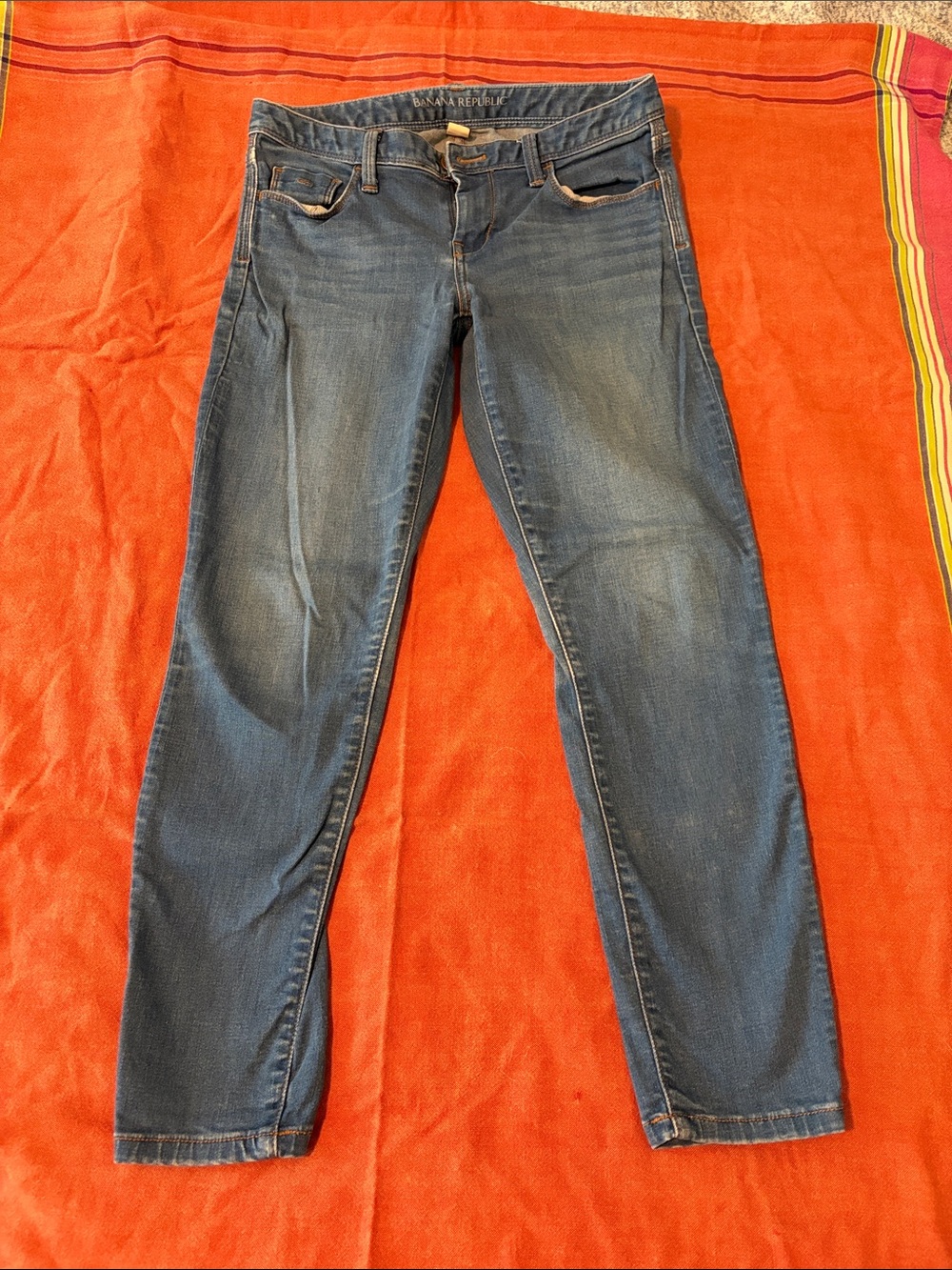 Banana Republic Women's Skinny Jeans in Medium Blue Wash